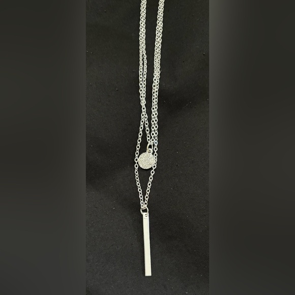 Necklace - Picture 2 of 5